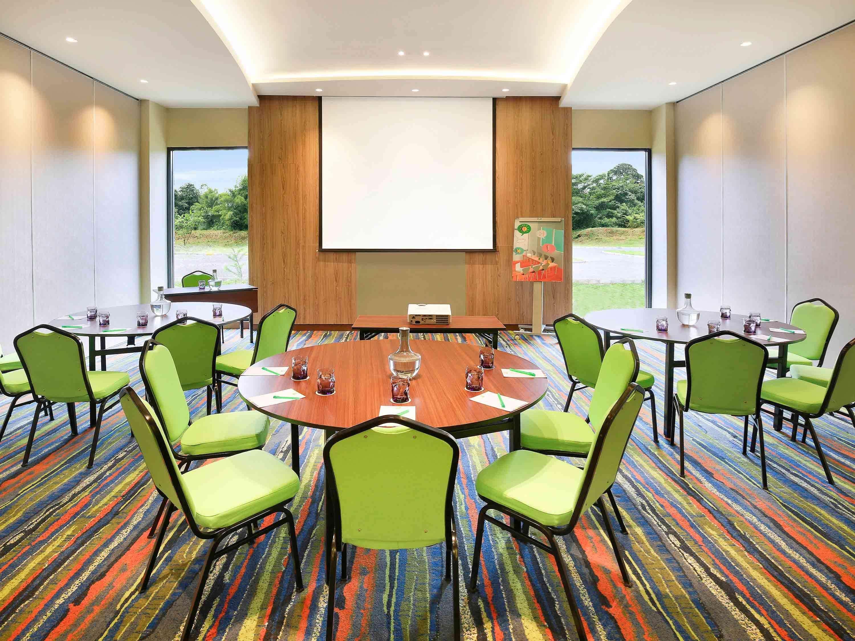 Ibis Styles Bogor Raya Hotel Eksteriør billede