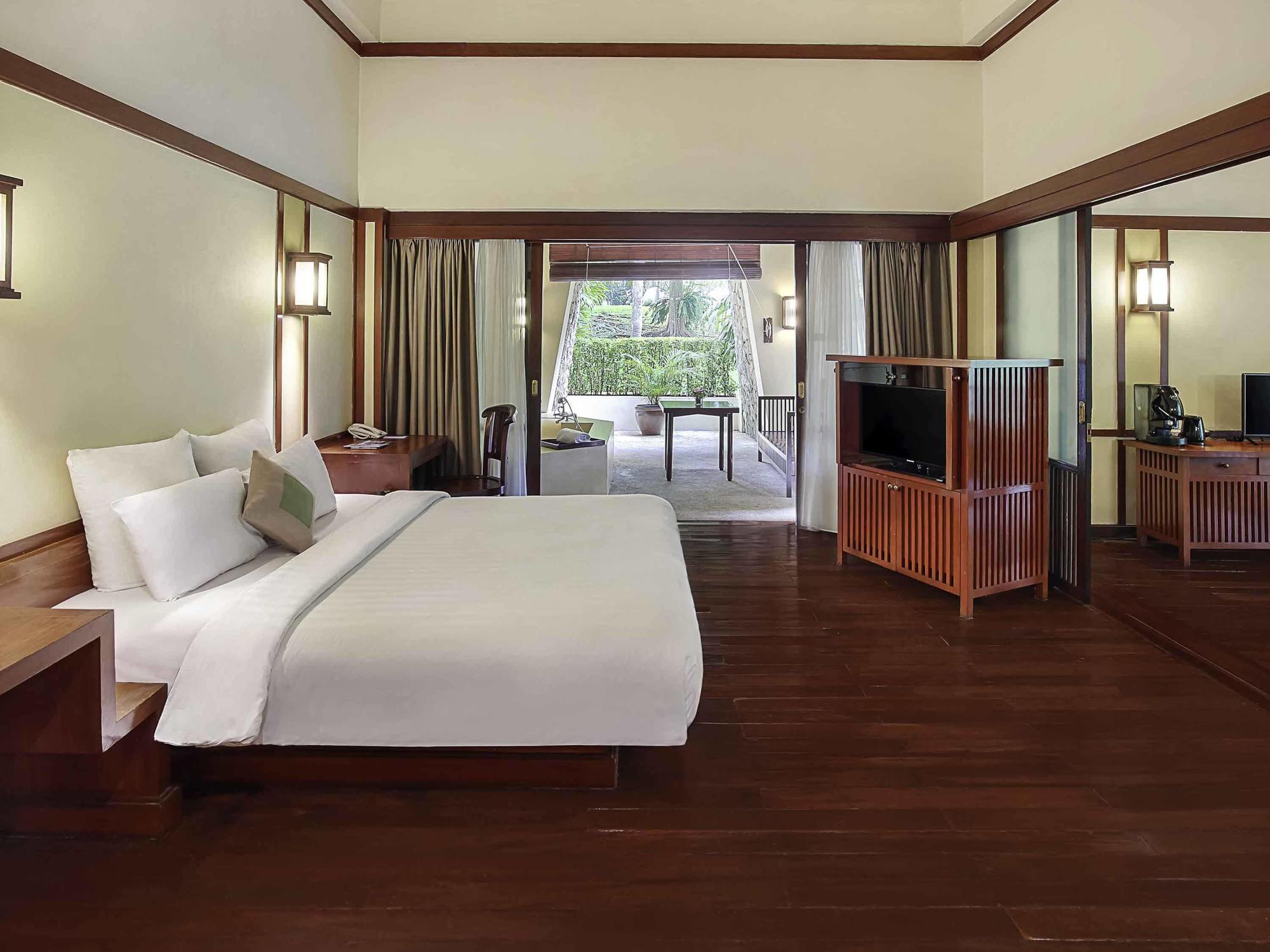 Ibis Styles Bogor Raya Hotel Eksteriør billede